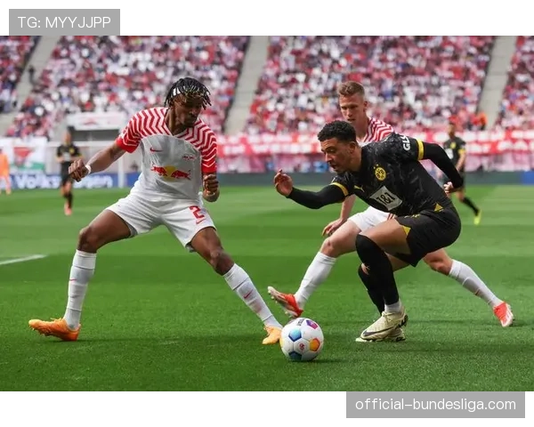 现场：雨战中的意志，法兰克福主场逼平莱比锡RB